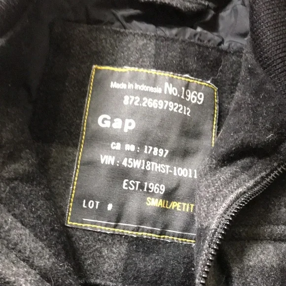 Gap jacket - Picture 3 of 5